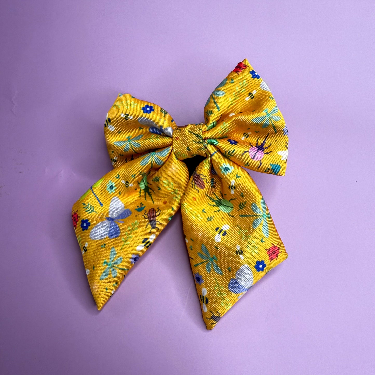 Summer Buzzin’ Sailor bow