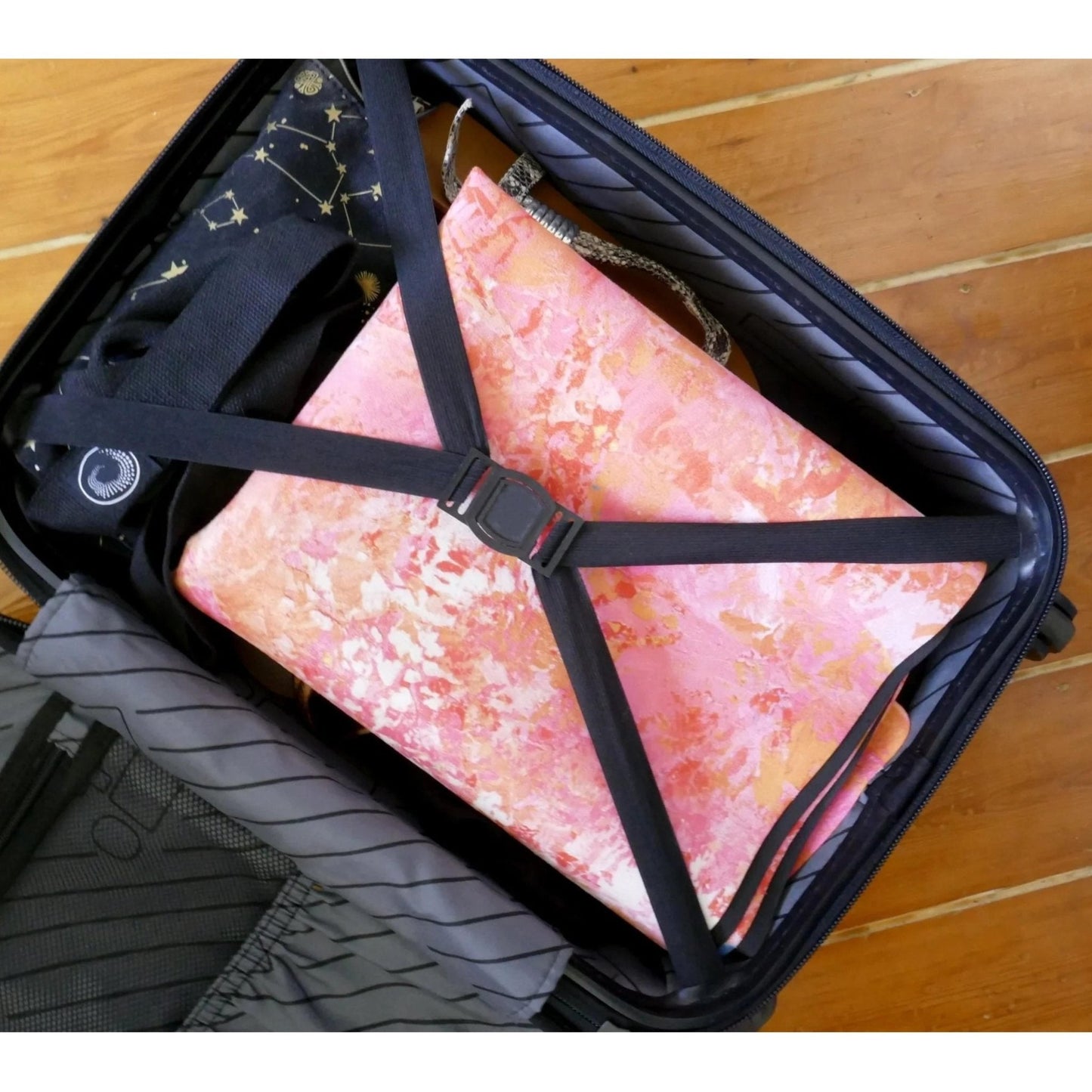 Erytheia Pink Artistry Travel Mat