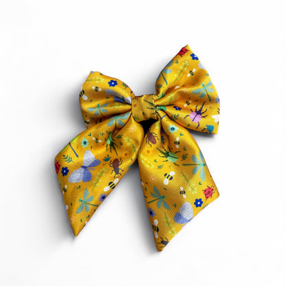 Summer Buzzin’ Sailor bow