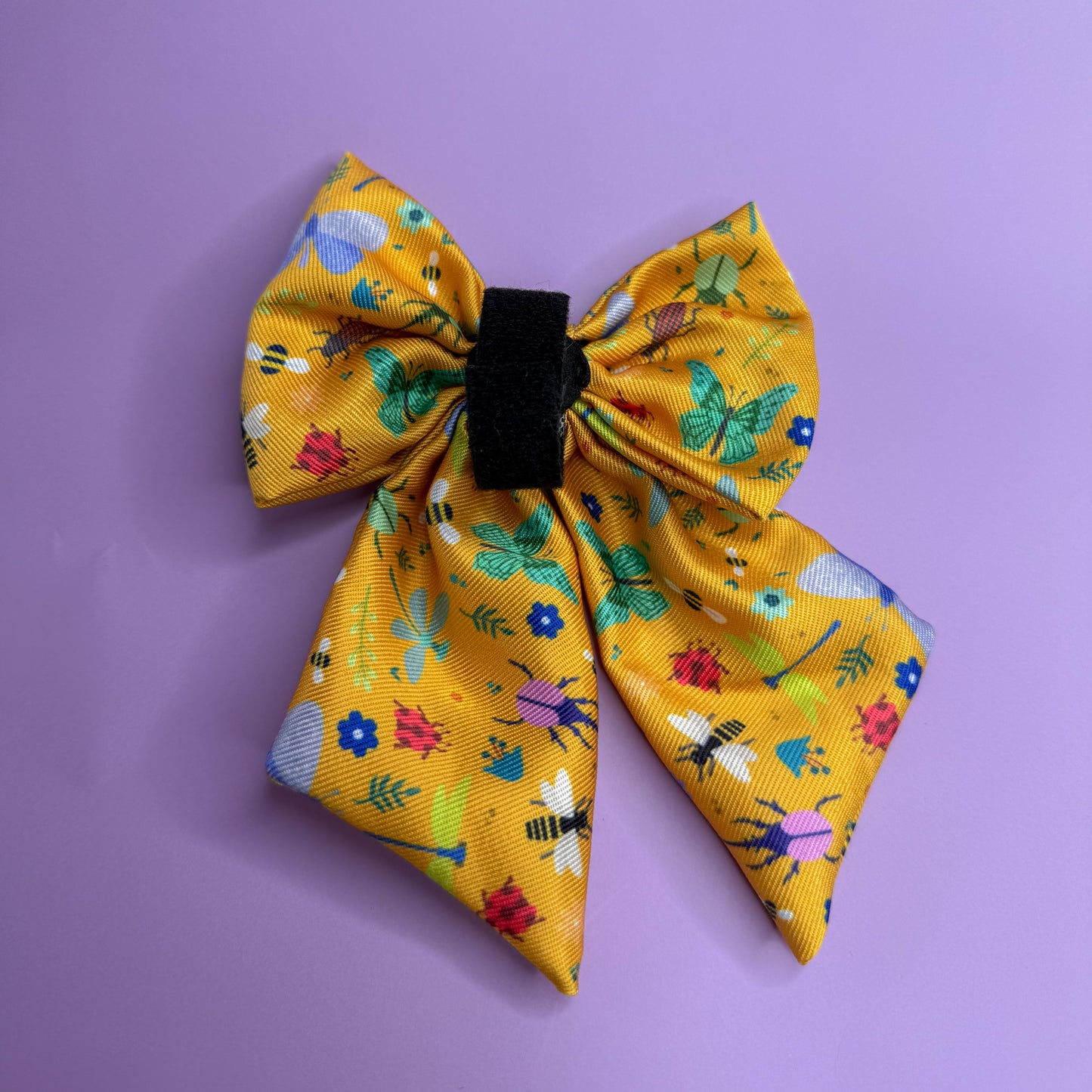 Summer Buzzin’ Sailor bow