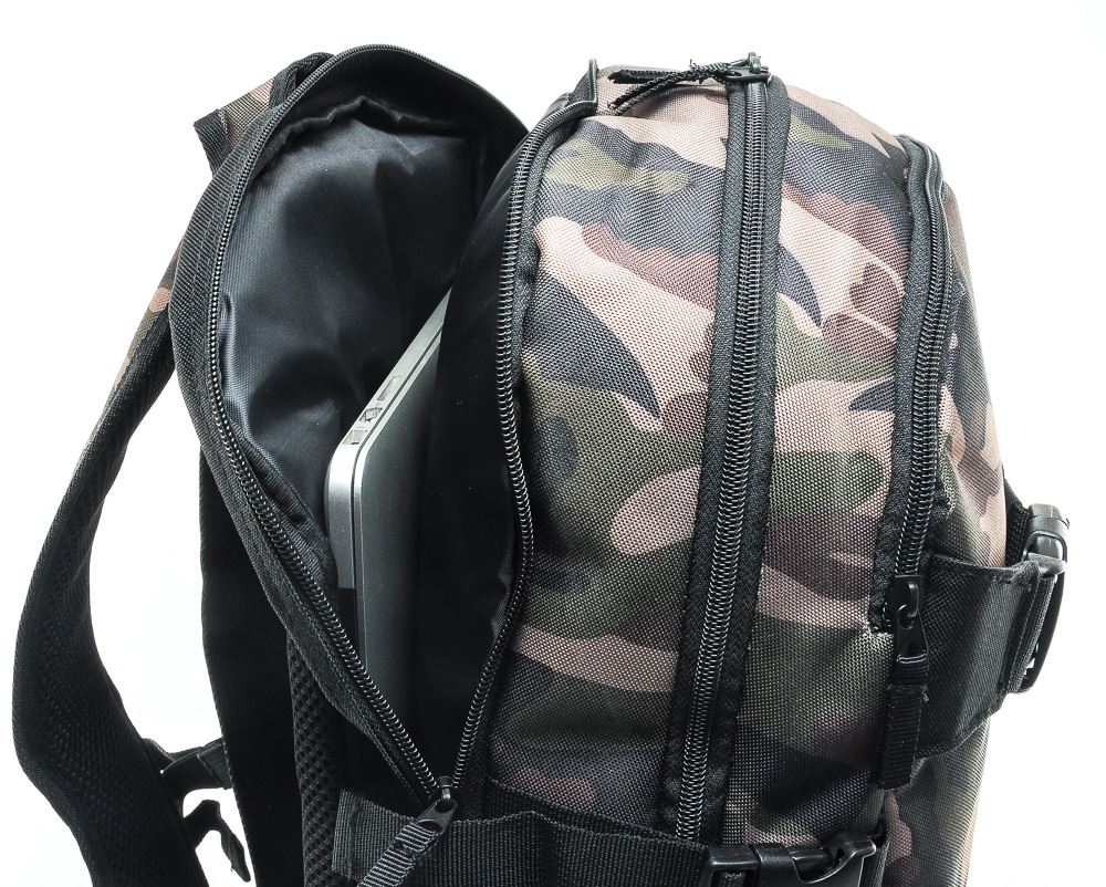 Venom Skateboards PRO Backpack with Skate Carrier - Camo