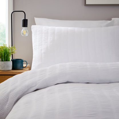 Belgravia White Microfibre Duvet Cover Set with Pillowcases Soft Easy Care Modern Quilt Bedding Bed Linen Set by OLIVIA ROCCO