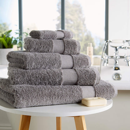 Luxe Egyptian Ultra-Soft Cotton Towels 700GSM High Absorbency Plush Spa Face Cloths Hand Towels Bath Towels XL Bath Sheets OEKO-TEX Certified by OLIVIA ROCCO