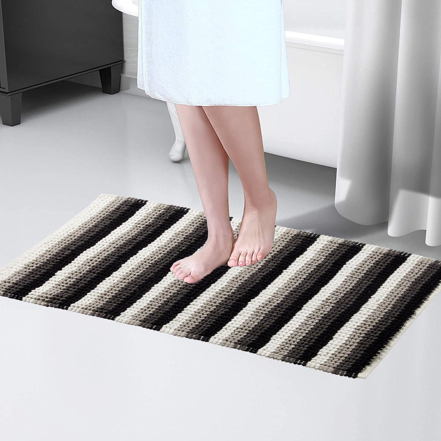 Padstow Super Soft Absorbent Stripe Bathmat 50 x 80 cm Quick-Drying Anti-Slip Durable Bathroom Accessory by OLIVIA ROCCO