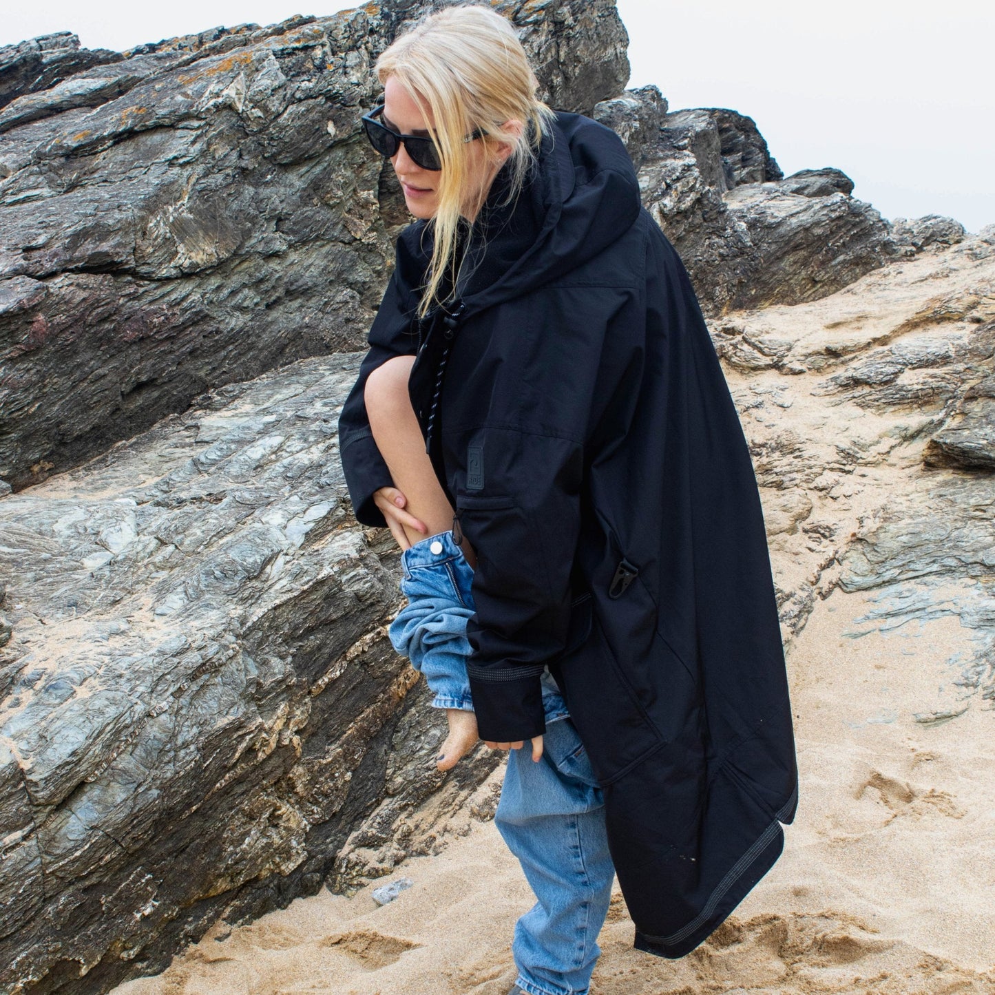 RYDE PRO-VIS CHANGE ROBE 2.0