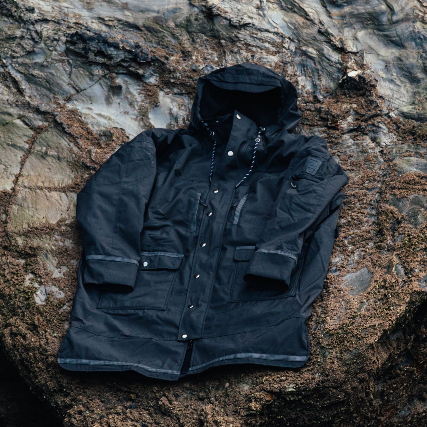 RYDE PRO-VIS CHANGE ROBE 2.0